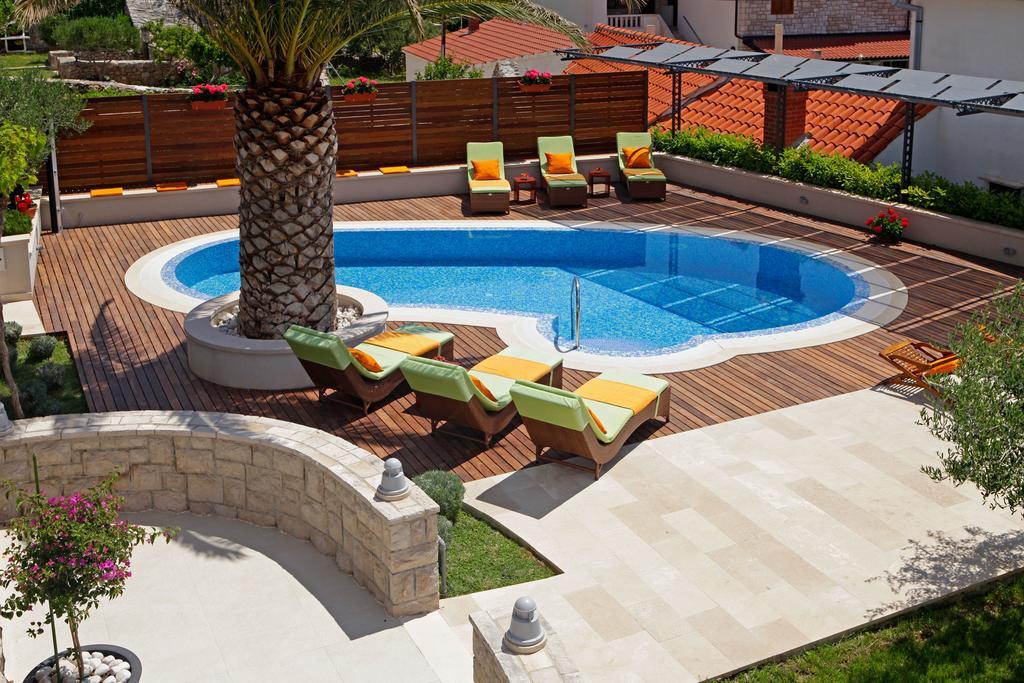 Apartments Diana - New Heated Pool بول المظهر الخارجي الصورة